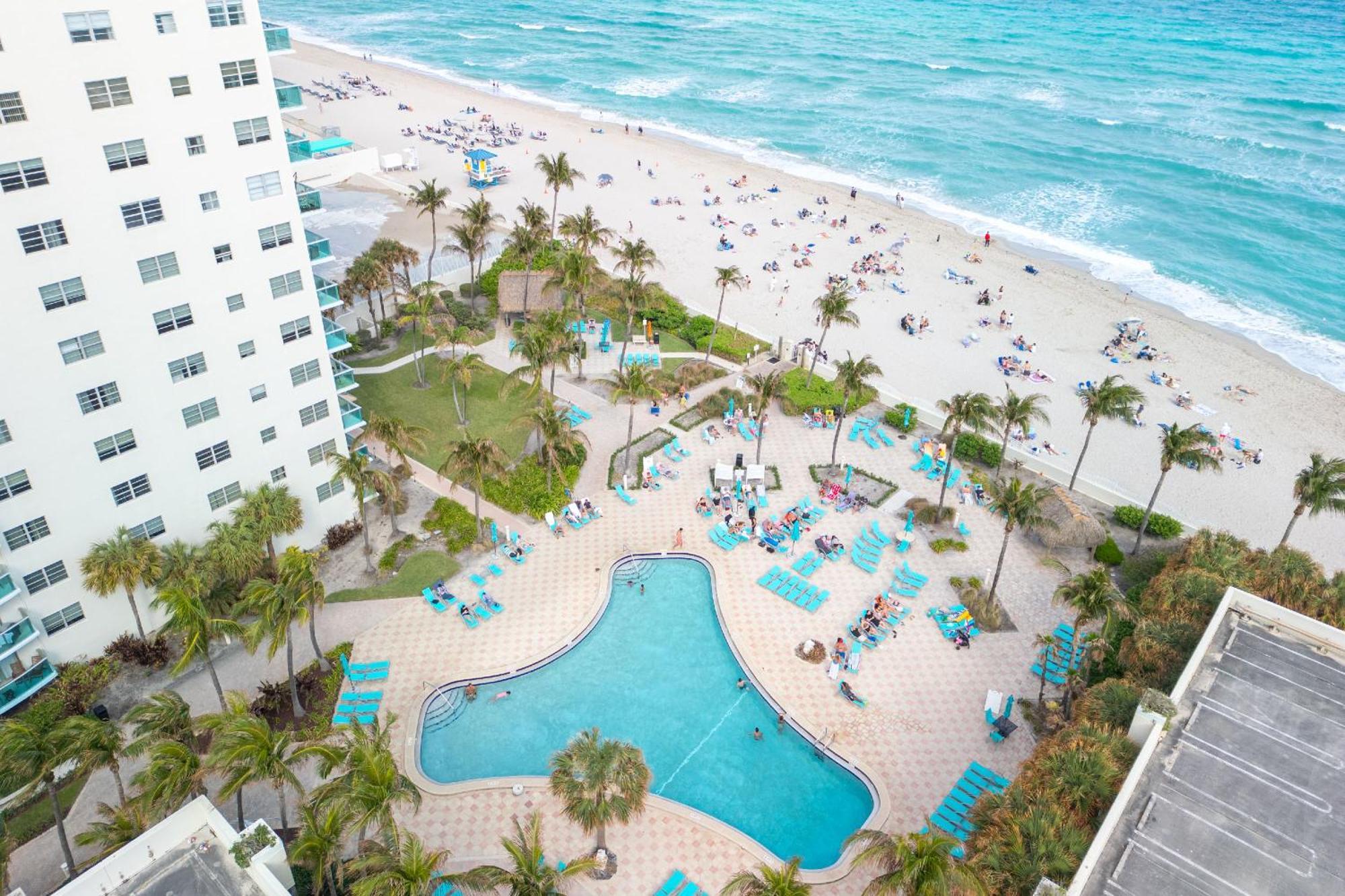 Modern 1 Bdr Oceanview With Direct Beach Access! ฮอลลีวูด ภายนอก รูปภาพ